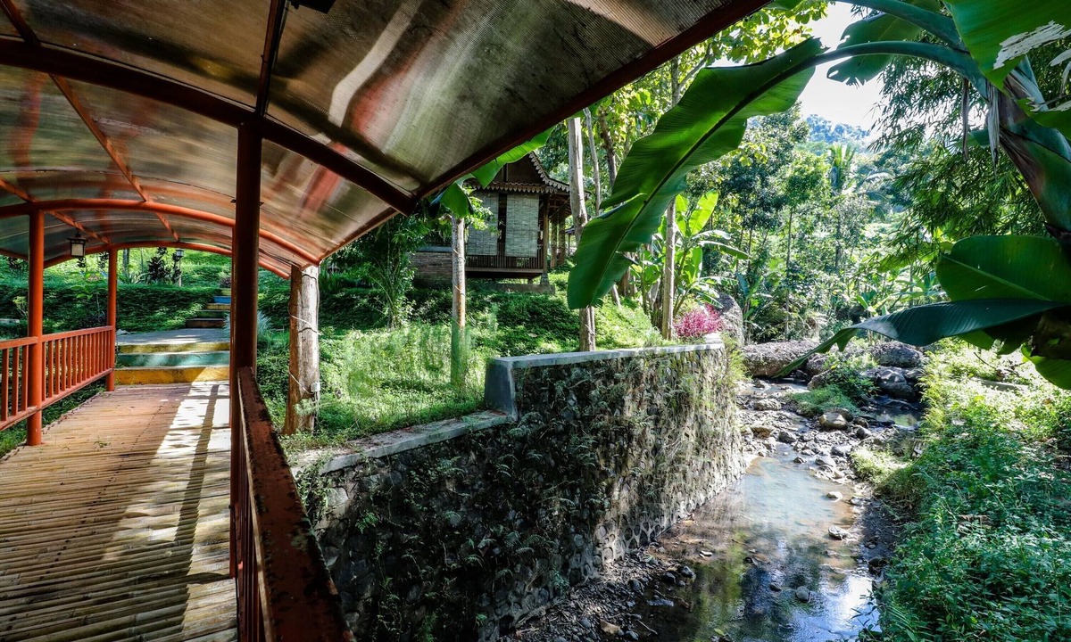Banjarasri Hotel | Balkondes Kenalan