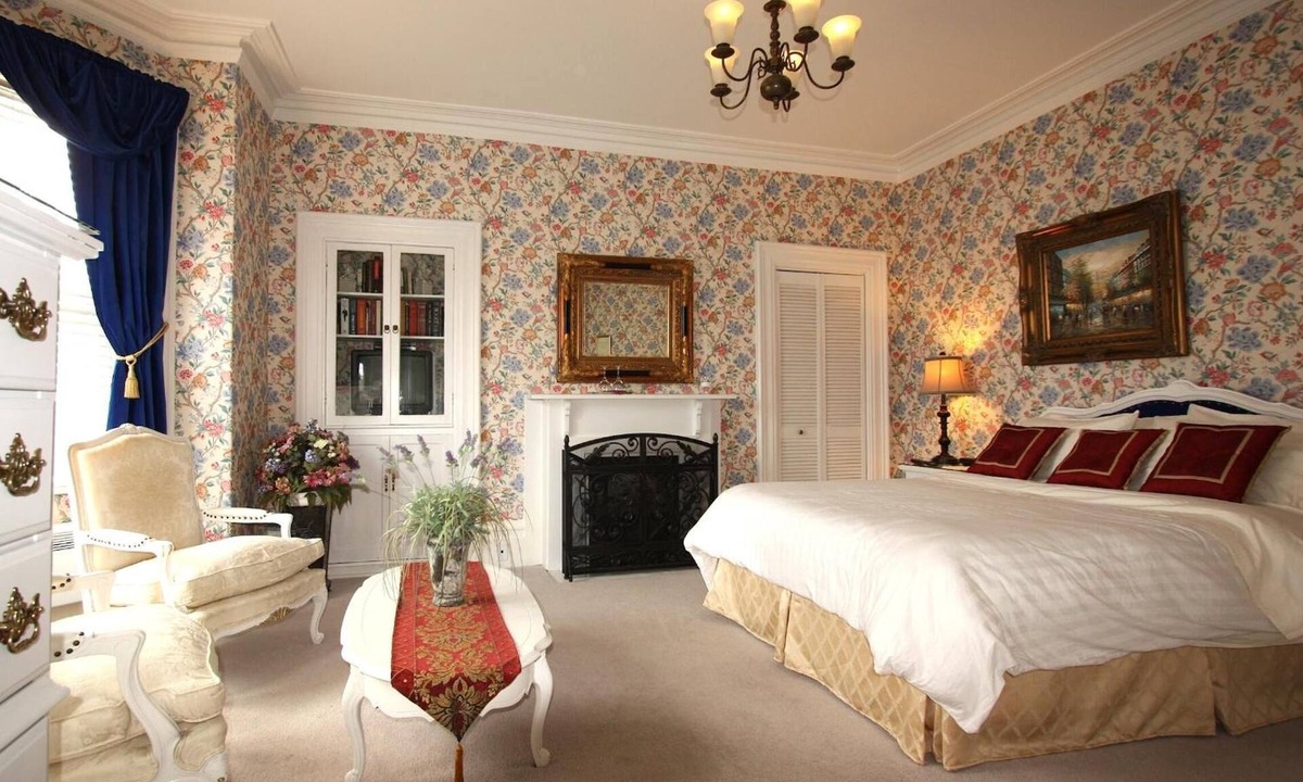 Downtown St. John's Bed & Breakfast | Balmoral House
