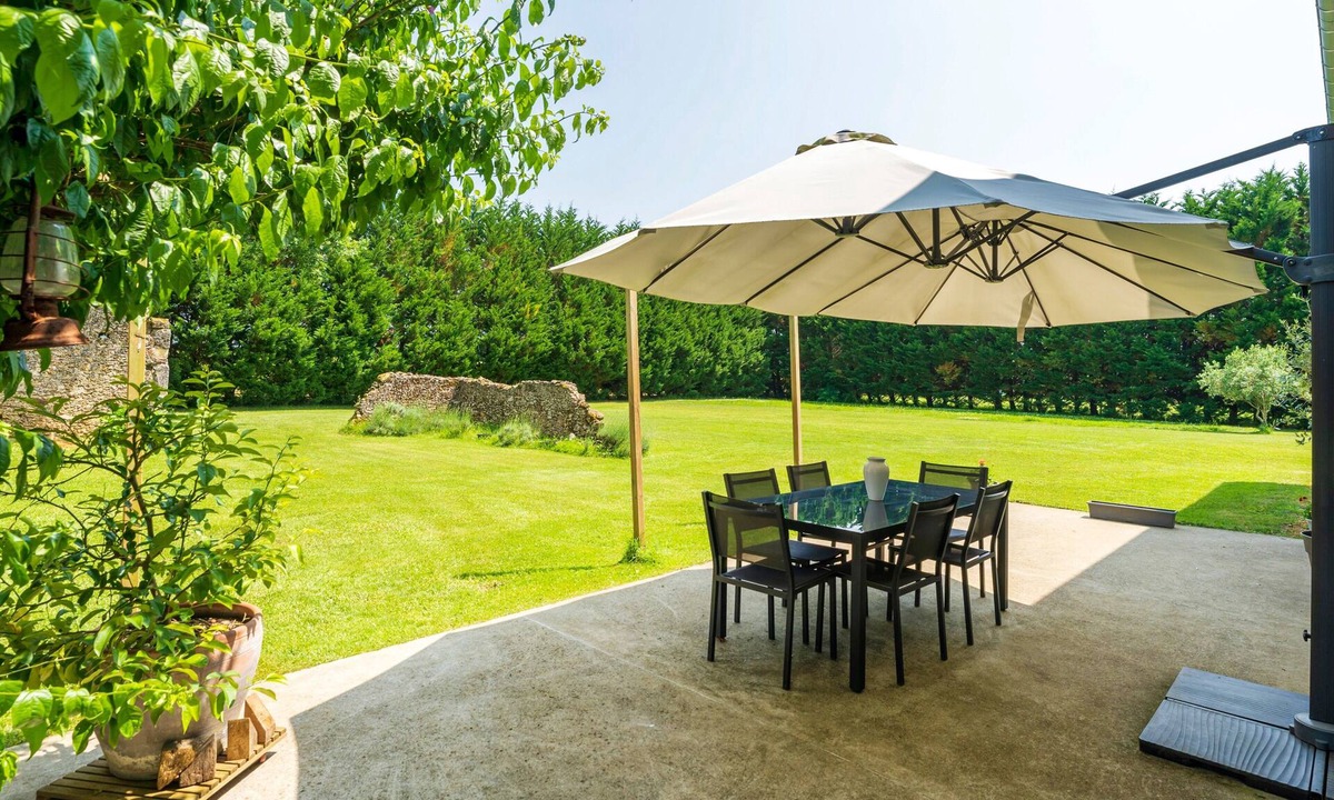 Mauleon-d'Armagnac Bed & Breakfast | Balneo Guest Room with Air Conditioning – Relaxation, Spa and Nature in Gascony