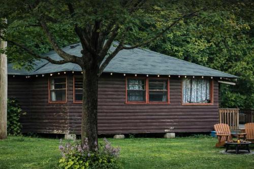 Rosedale House | Balsam Lake - 2-Bedroom Cottage #2