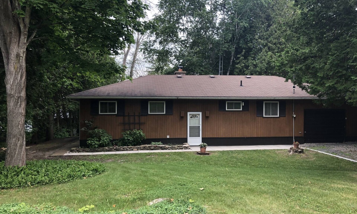 Kawartha Lakes Cottage | Balsam Lake - South Bay Getaway