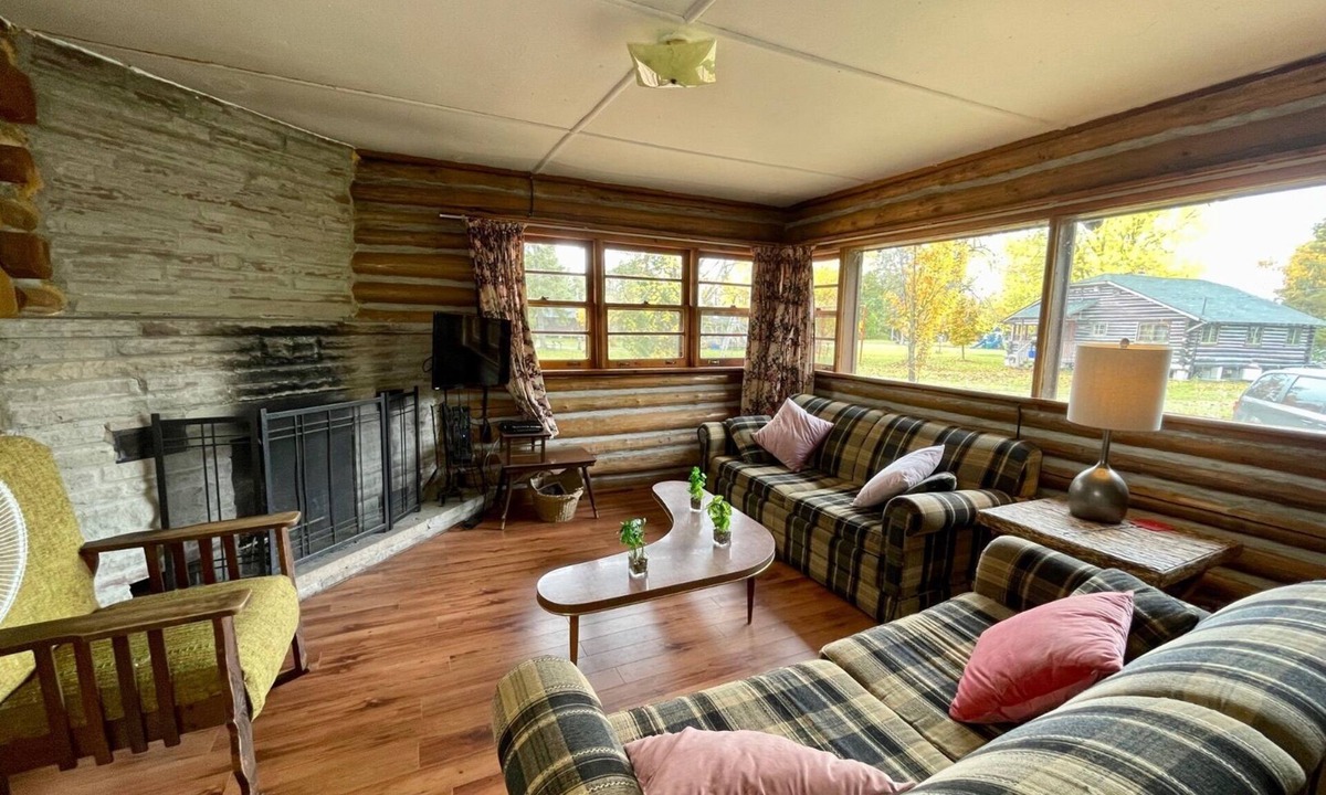 Rosedale Cottage | Balsam Lake Villa Cottages: 2-Bedroom Cottage #11
