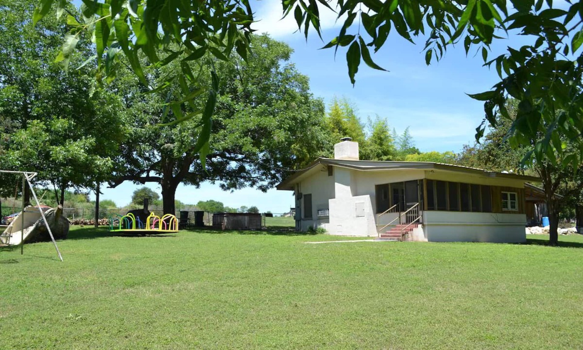 New Braunfels House | Bamboo Haus, Waterfront Access to Guadalupe River