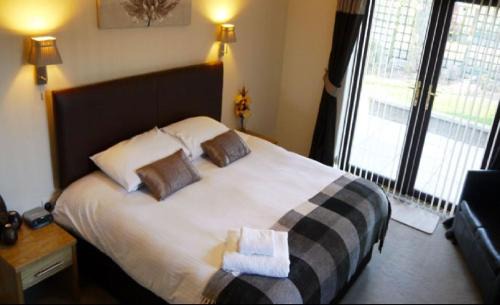 Fraserburgh Hotel | Ban Car Hotel