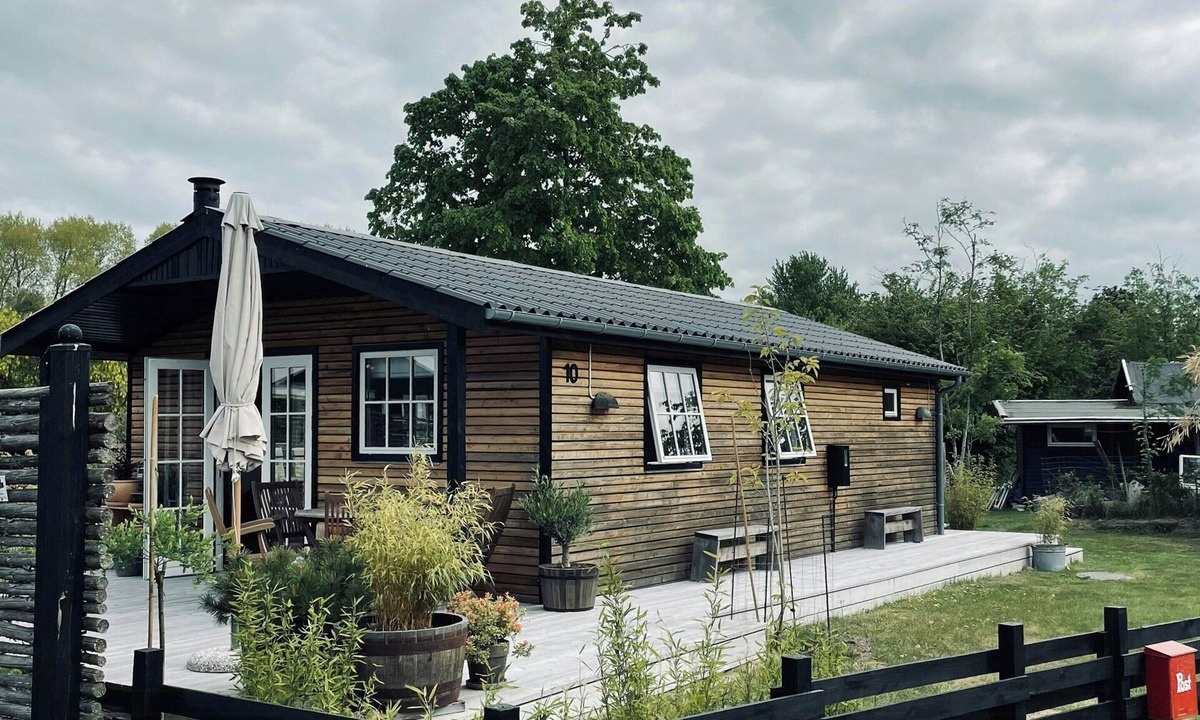 Store Fuglede House | Ban-Heiwa, close to beach and nature