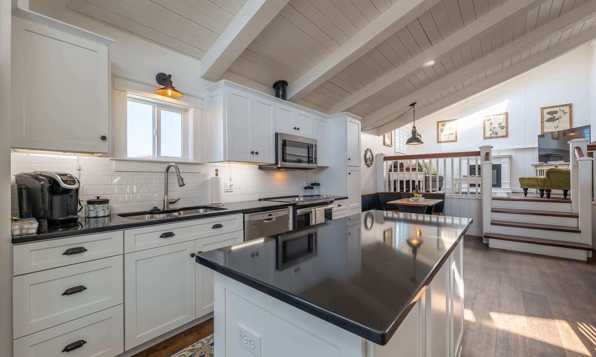 Bandon Hotel | Bandon Marina Inn