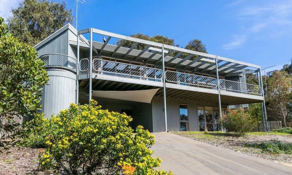 Fairhaven House | Banool Bliss I Bush Views