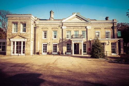 Royston Hotel | Banyers House