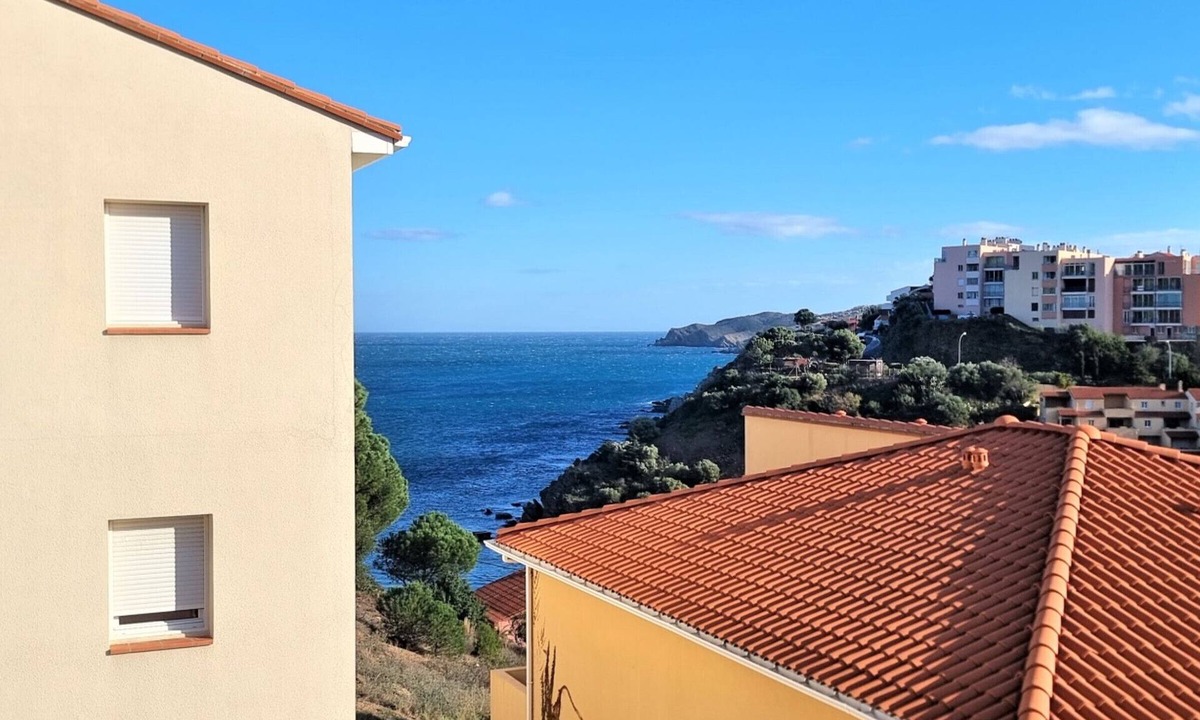 Banyuls-sur-Mer Apartment | Banyuls T4 with parking and air conditioning near the beach