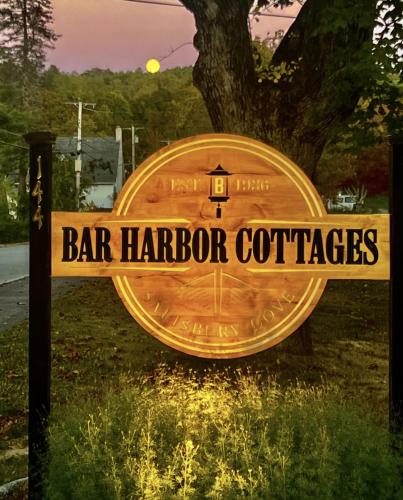 Salsbury Cove House | Bar Harbor Cottages & Suites