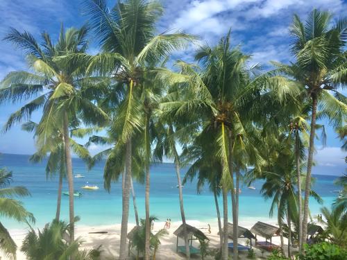 Bira Bed & Breakfast | BaraCoco Bungalows