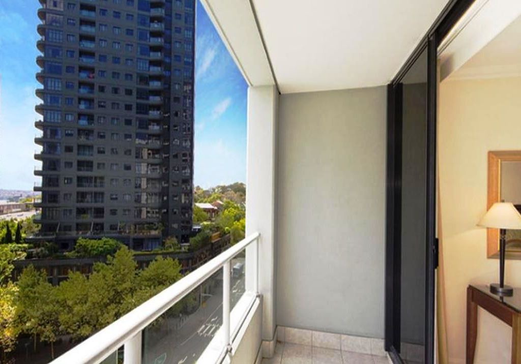 Millers Point Apartment | Barangaroo Studio with Balcony