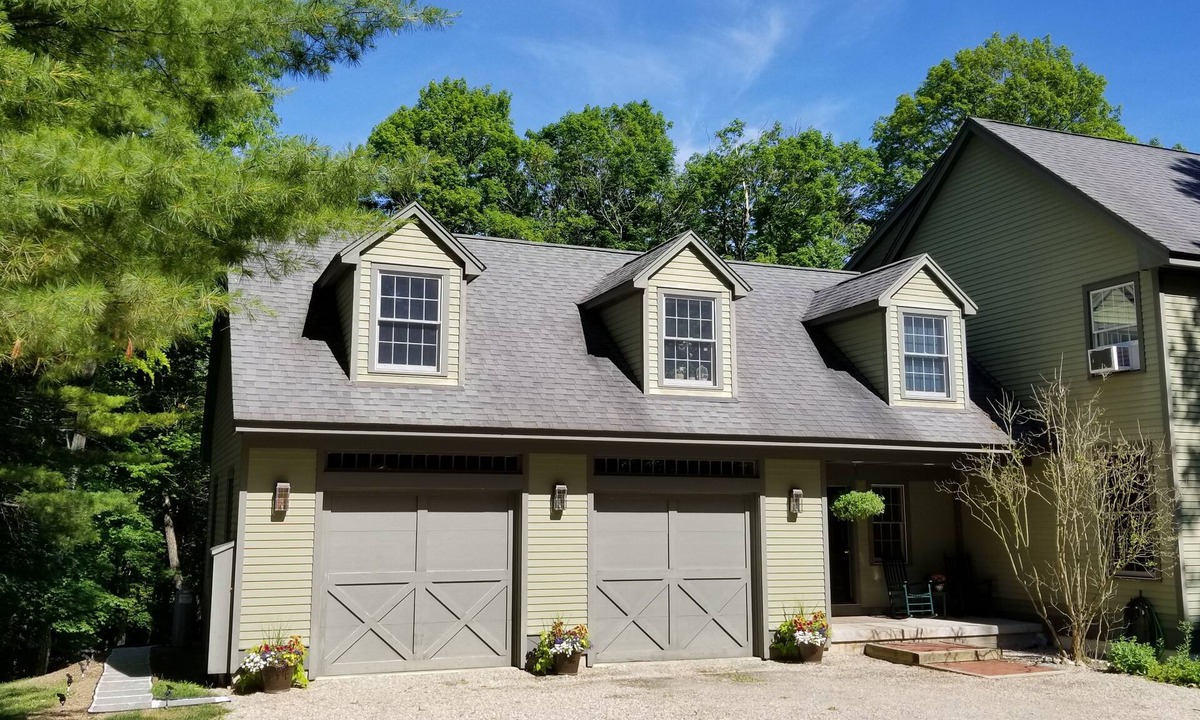 Lakeville Apartment | Barbell Brook