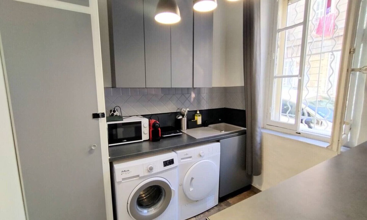Les Chutes Lavie Apartment | Barbier - T1 pour Séjour Pratique à Marseille
