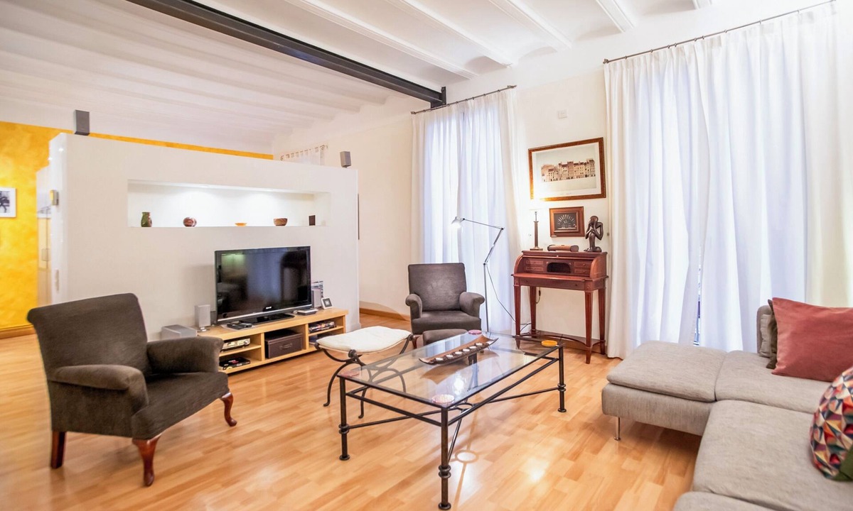 El Born Apartment | BARCELONA LUXURY * FABULOUS LOCATION* CITY CENTRE - GREAT REVIEWS