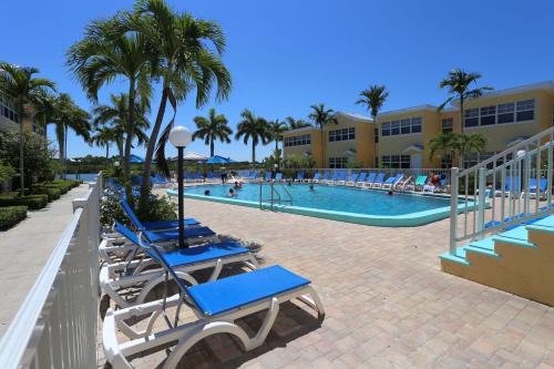 Indian Shores House | Barefoot Beach Resort A202