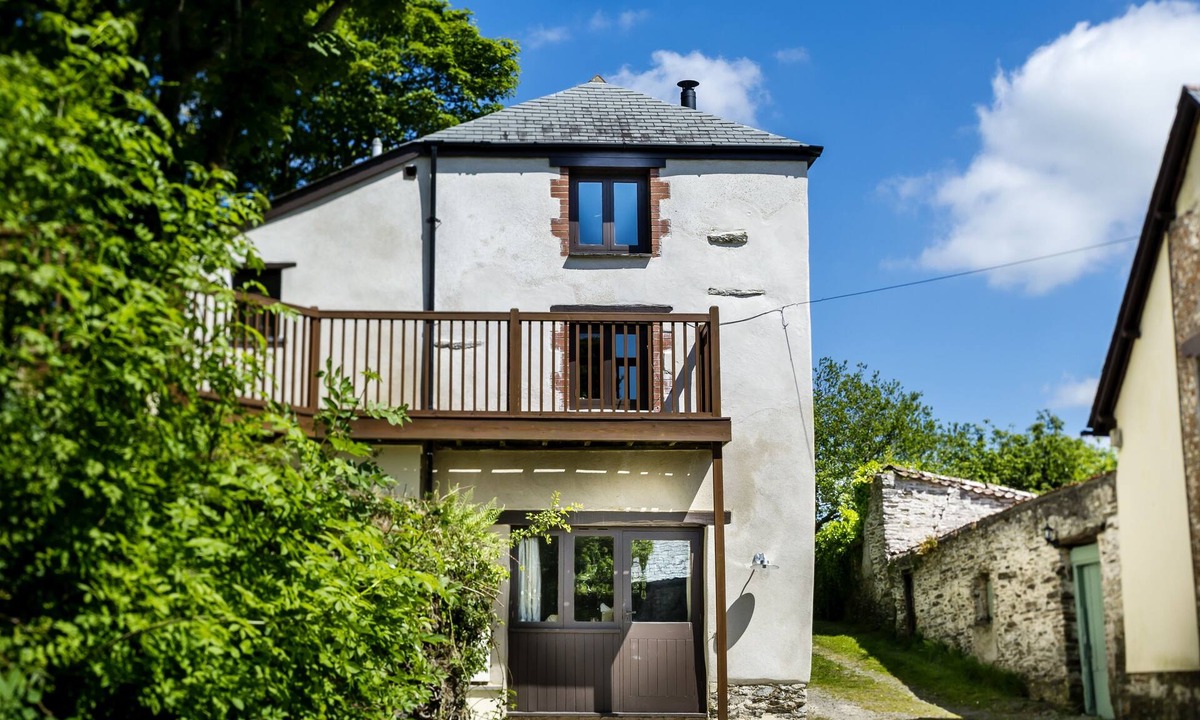 Barnstaple House | Barn Conversion In Ideal Location To Explore North Devon Beaches And Exmoor