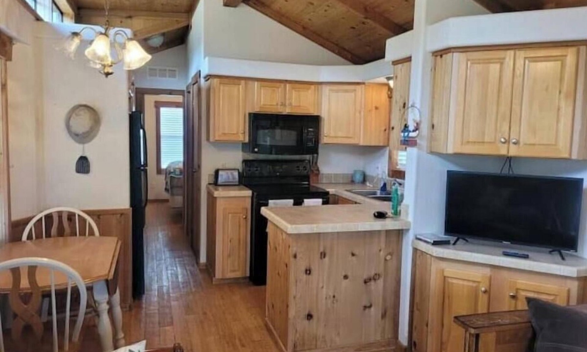 Gilmer Cabin | Barnwell Mountain Cabins #8