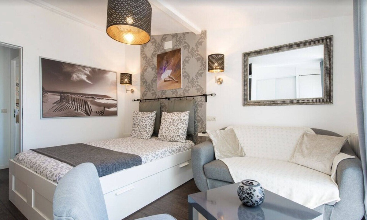 Flocourt Bed & Breakfast | Baroque bedroom - Le petit flo