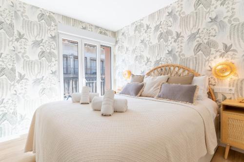 Alicante City Centre Apartment | Barrio Gem Stylish 2Bedroom Oasis in Alicante