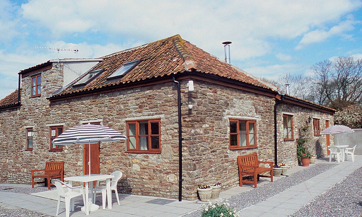 Winscombe House | Barrowmead Cottage - E2377