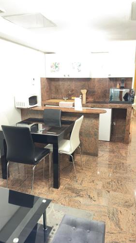 Drancy Apartment | Bartholomé LE MAGNIFIQUE