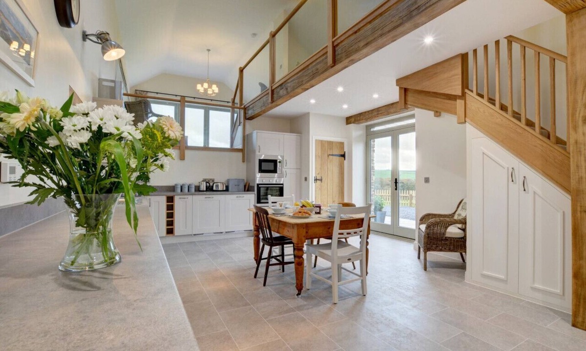 Ash Mill House | Barton Barn - Two Bedroom House, Sleeps 4