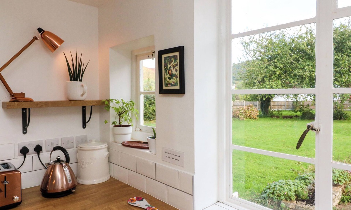 Bossington Cottage | Barton Lodge