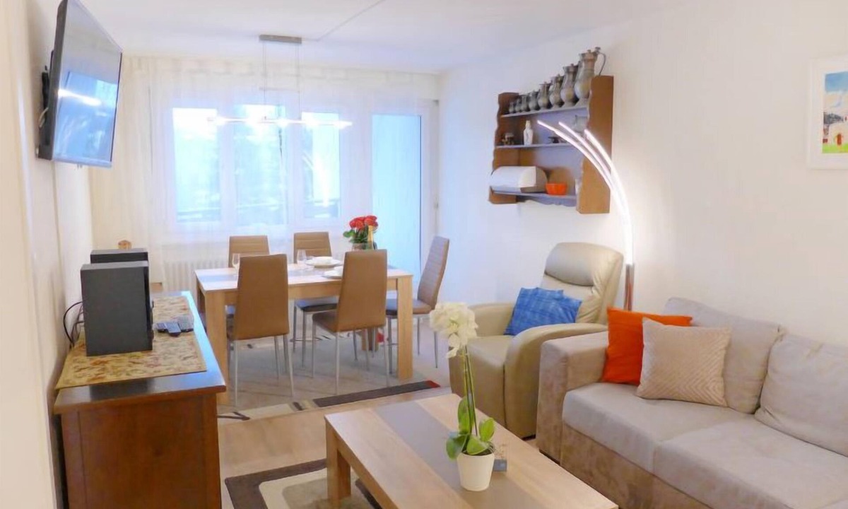 Randogne Apartment | Barzettes-Vacances 553/Entrée N° 14 by Interhome