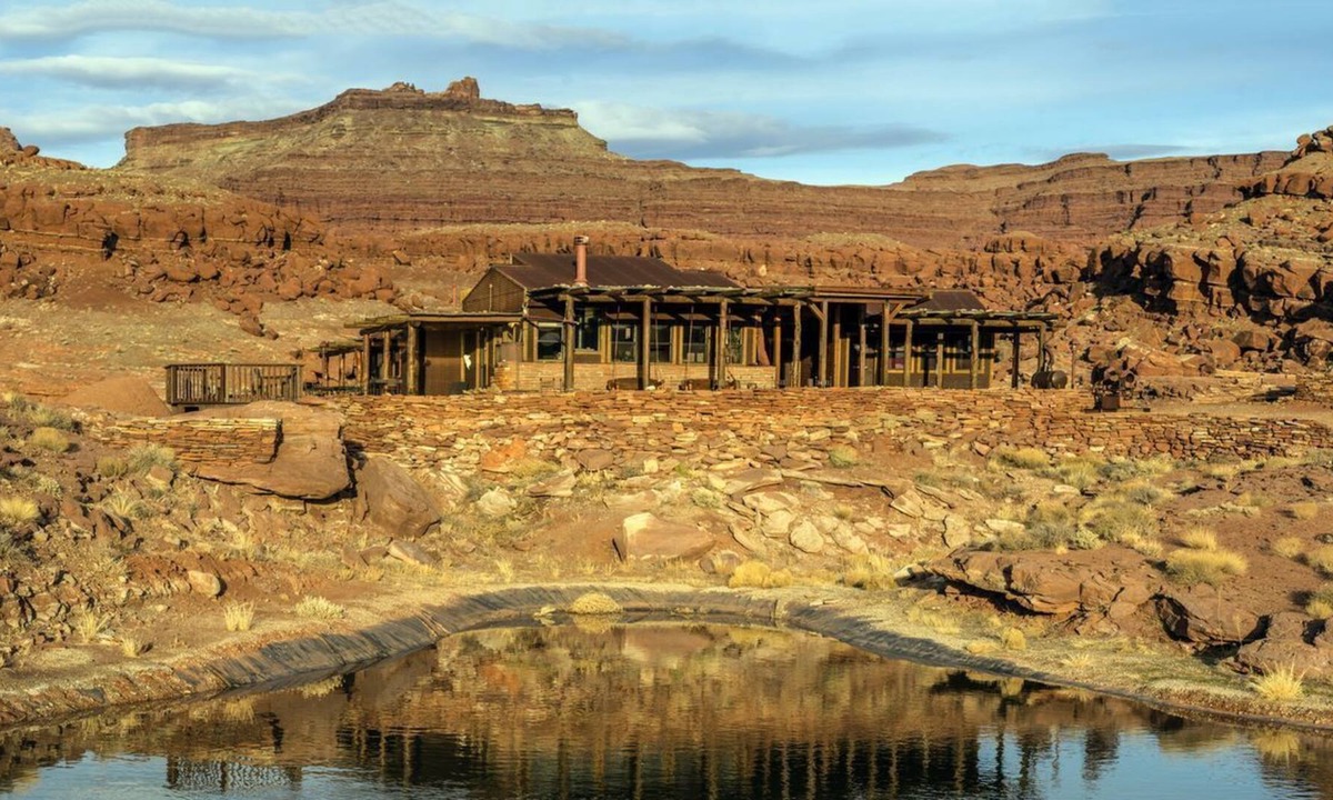 Moab Cabin | Base Camp Adventure Lodge