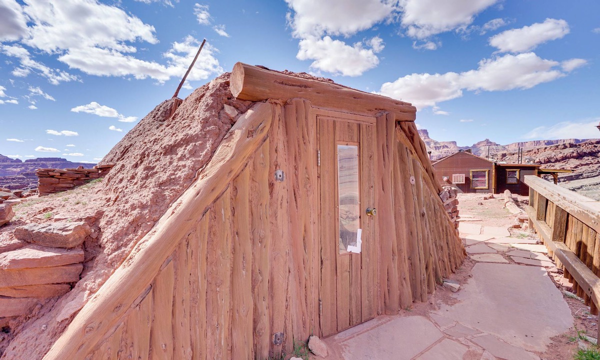 Moab Apartment | Base Camp Hogan: Disc Golf, Hike, ATV, Views