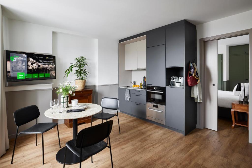 Lausanne Apartment | Base Lausanne - Contactless Check in