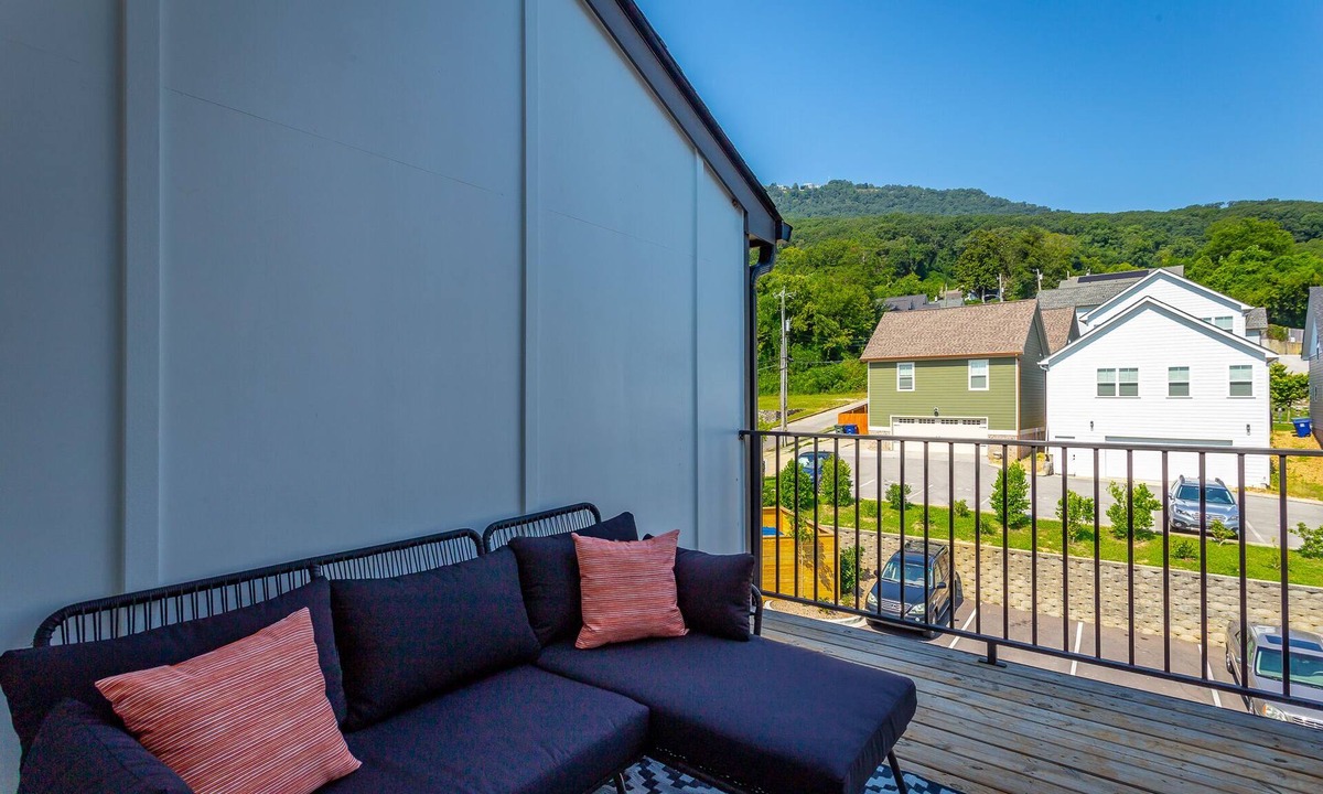 St. Elmo Improvement League House | Basecamp - a PMI Scenic City Vacation Rental