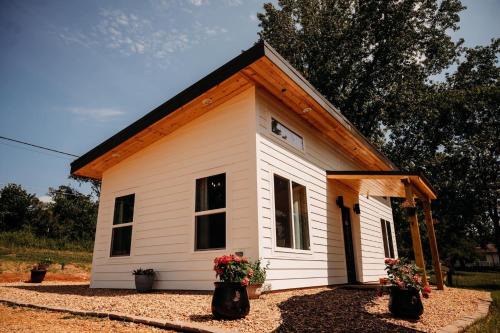 Piedmont House | BaseCamp Cabin