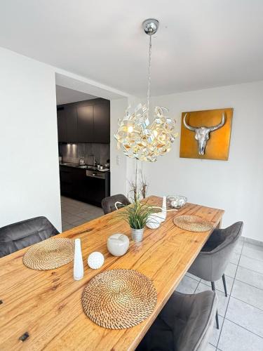 Munchenstein Apartment | BASELiving apartment with PRIVATE GARDEN