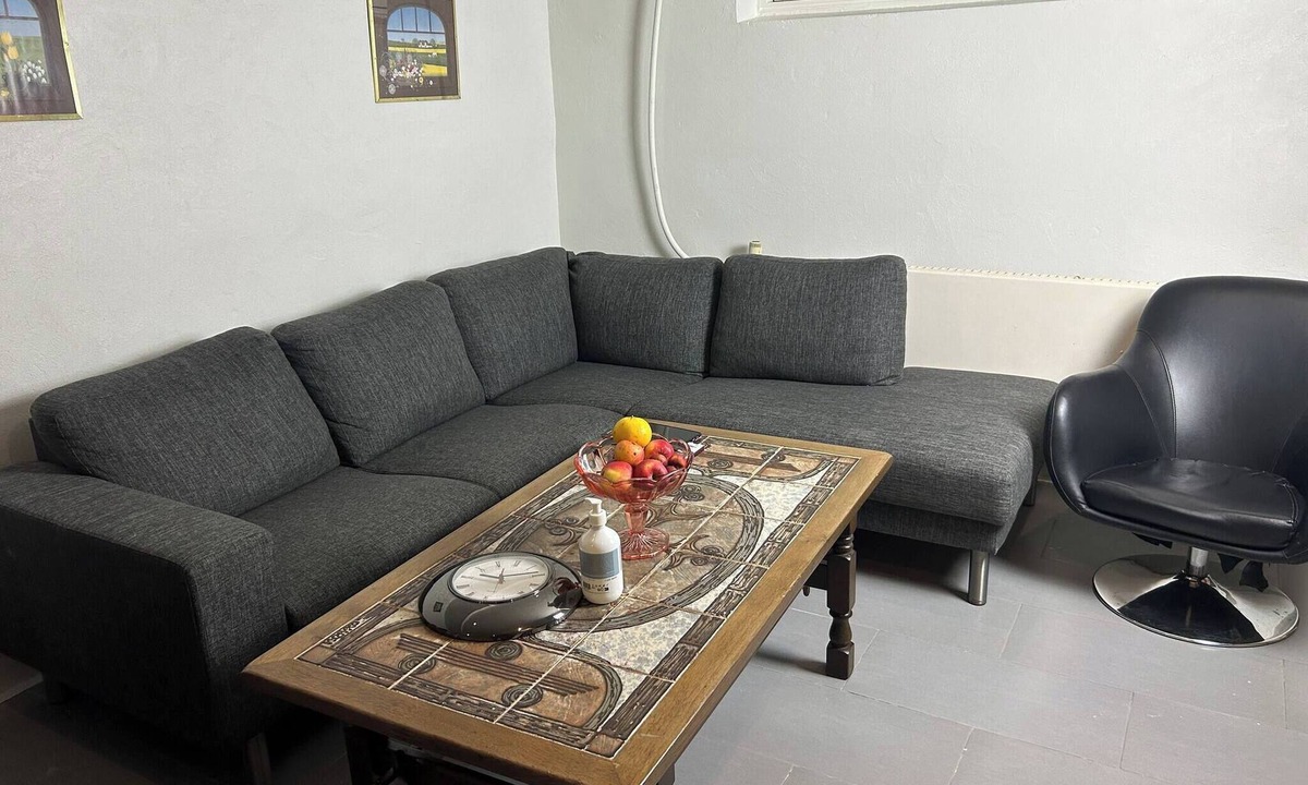 Naesby Apartment | Basement Apartment in Villa