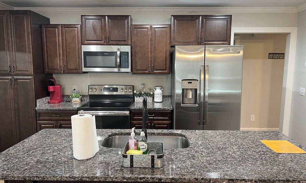 Eufaula House | Bass Bed-B