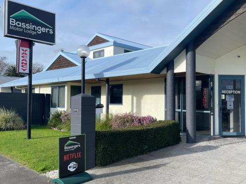 Levin Hotel | Bassingers Motor Lodge