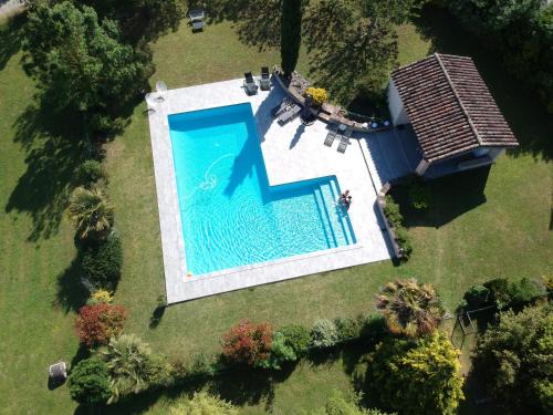 Labastide-de-Levis Bed & Breakfast | Bastide De Luzert