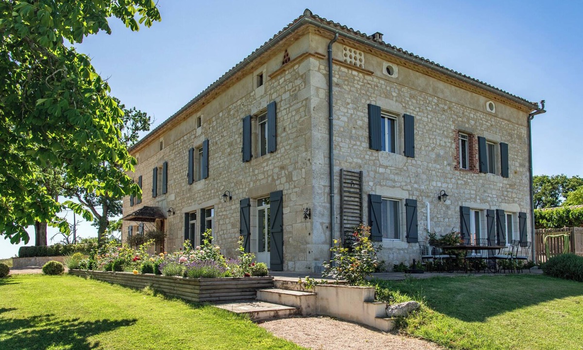 Andillac House | Bastide Mouret, in the heart of the Tarn region - 10 people.