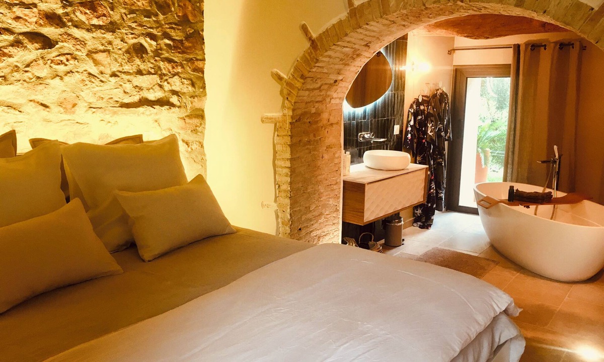 Bandol House | Bastide Sainte Trinide