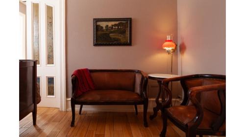 Cimarron Hotel | Bat Masterson - Historic Hotel Room