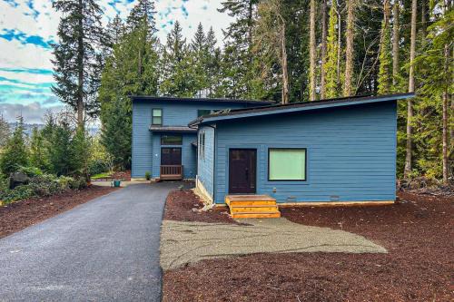 Rollingbay House | Battle Point Paradise