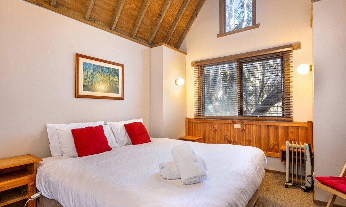 Dinner Plain Ski Chalet | Battys - Dinner Plain