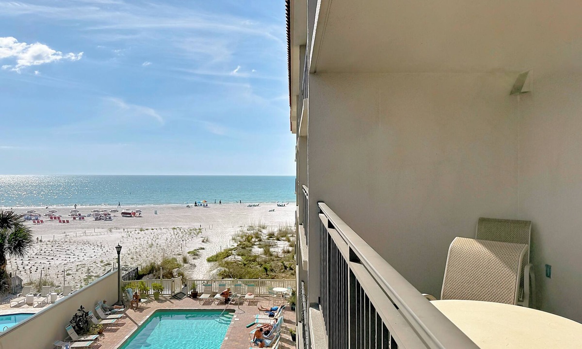 Belle Vista Condo | Bay & Beach Views | 2 Bedroom Coastal Getaway