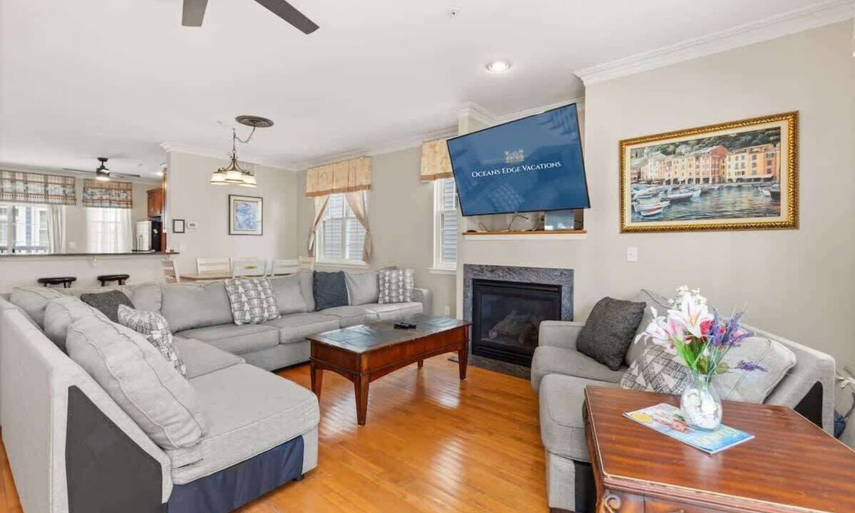 Ocean City House | Bay Breeze Mini Mansion