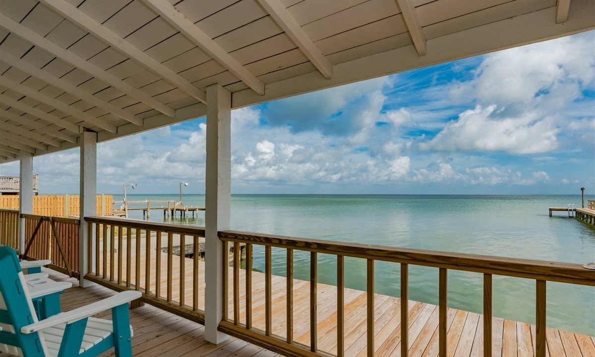 Rockport Cottage | Bay Cottage by Miss Kitty’s