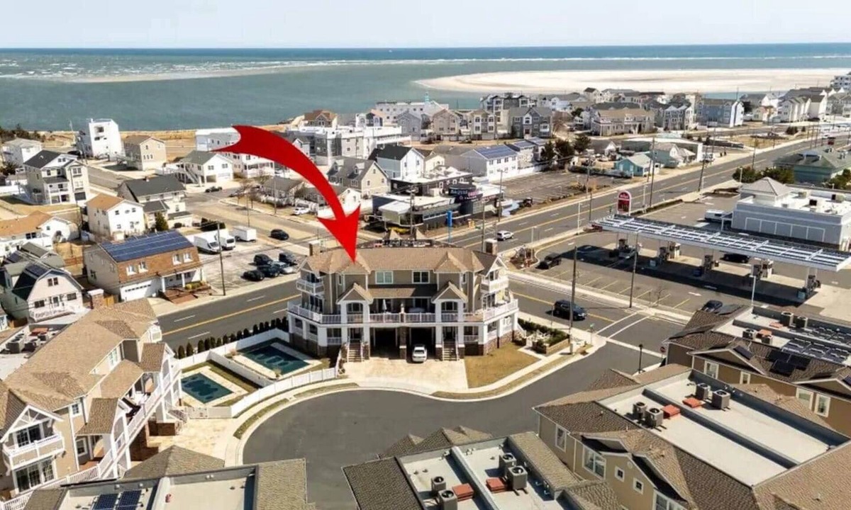 North Wildwood House | Bay Front Paradise w/Heated Pool