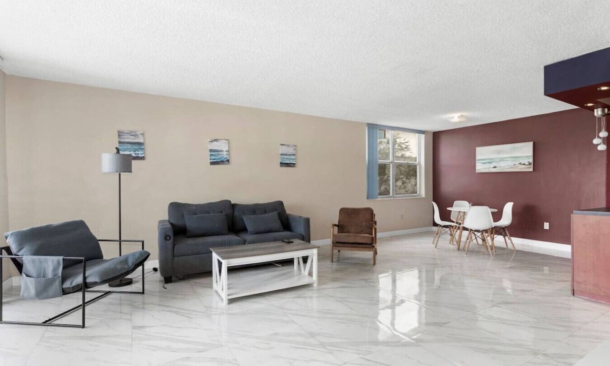 Bay Harbor Islands Apartment | Bay Harbor Sunset APT 2A