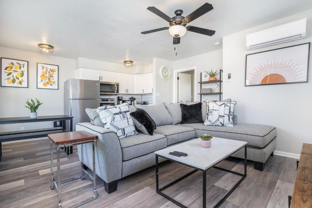 Willoughby Spit Apartment | Bay Haven - Ashville Suite